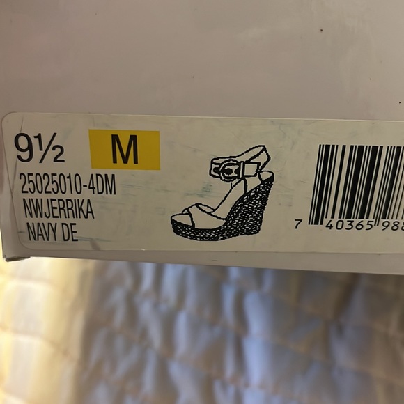 Nine West Jerrika Women Sandal Size 9 1/2 - Picture 6 of 6